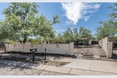 1313 W St Clair Street, Tucson, AZ 85745 - Photo 34