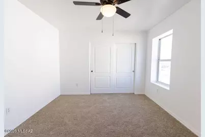 8186 W Young Eagle Court, Tucson, AZ 85757 - Photo 24