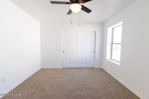 8186 W Young Eagle Ct, Tucson, AZ 85757 - Photo 24