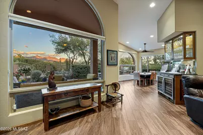 6384 N Desert Wind Circle, Tucson, AZ 85750 - Photo 18