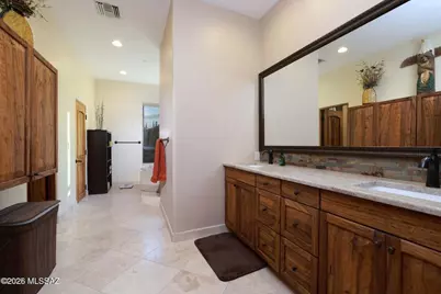 3700 N Avenue Dos Vistas, Tucson, AZ 85745 - Photo 26