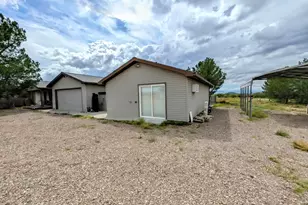 8050 E Dunn Ln, Pearce, AZ 85625 - Photo 2