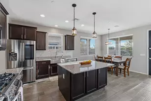 9883 N Melandra Way, Marana, AZ 85653 - Photo 10