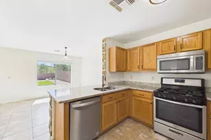 723 W Firehawk Dr, Green Valley, AZ 85614 - Photo 10