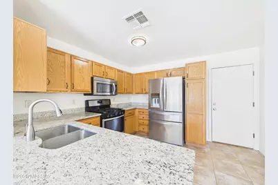 723 W Firehawk Drive, Green Valley, AZ 85614 - Photo 8