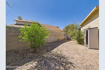 8932 N Spinel Place, Tucson, AZ 85742 - Photo 42
