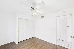 8932 N Spinel Pl, Tucson, AZ 85742 - Photo 32