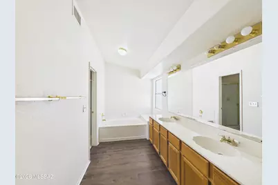 8932 N Spinel Place, Tucson, AZ 85742 - Photo 22