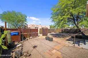 747 E Mabel St, Tucson, AZ 85719 - Photo 18