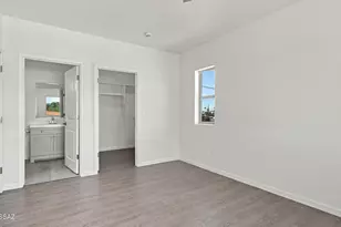 120 E Yavapai Rd, Tucson, AZ 85705 - Photo 16