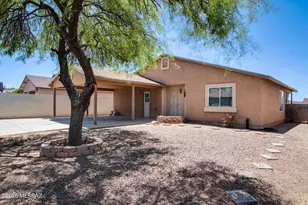 247 W Placita Casas Bonitas, Tucson, AZ 85706 - Photo 2