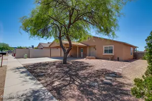 247 W Placita Casas Bonitas, Tucson, AZ 85706 - Photo 1