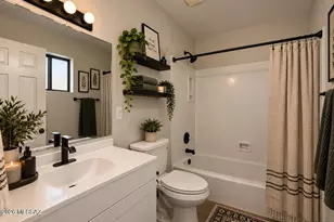 2417 E Blacklidge Dr, Tucson, AZ 85719 - Photo 26