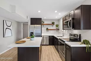 2417 E Blacklidge Dr, Tucson, AZ 85719 - Photo 12