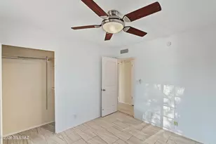 810 S Sarnoff Dr, Tucson, AZ 85710 - Photo 12