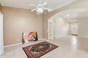 1892 E Canyon Wren Way, Green Valley, AZ 85614 - Photo 10