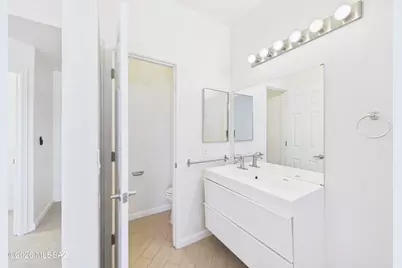 2136 W Frostwood Lane, Tucson, AZ 85745 - Photo 12