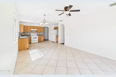 8544 E Desert Retreat Court, Tucson, AZ 85730 - Photo 10