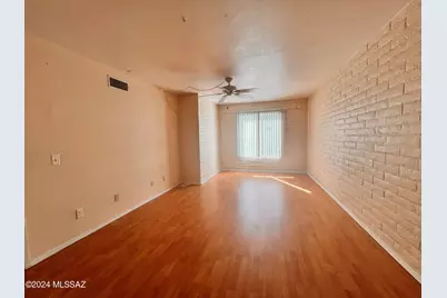 8450 E Old Spanish Trail #227, Tucson, AZ 85710 - Photo 12