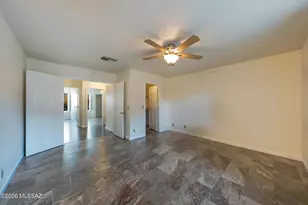 10140 E Cardiff Pl, Tucson, AZ 85748 - Photo 14
