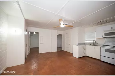 1214 E Copper Street #B, Tucson, AZ 85719 - Photo 2