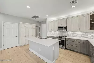 678 S Desert Haven Road, Vail, AZ 85641 - Photo 16