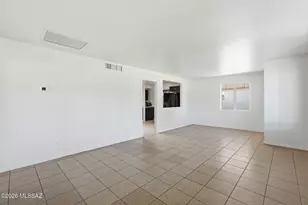 5340 E 20th St, Tucson, AZ 85711 - Photo 12