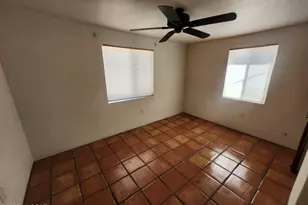 1325 N Alamo Ave, Tucson, AZ 85712 - Photo 22