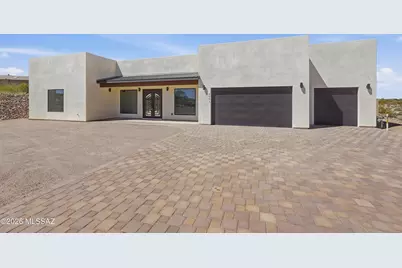 5001 N Wild Life Drive, Tucson, AZ 85745 - Photo 2
