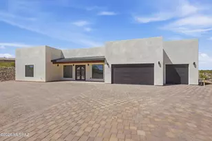 5001 N Wild Life Dr, Tucson, AZ 85745 - Photo 2