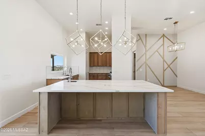 5001 N Wild Life Drive, Tucson, AZ 85745 - Photo 12