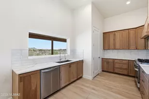 5001 N Wild Life Dr, Tucson, AZ 85745 - Photo 18