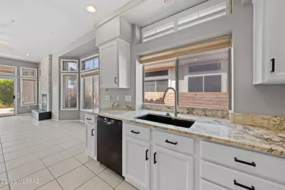 1900 E Singing Bow Way, Oro Valley, AZ 85755 - Photo 20