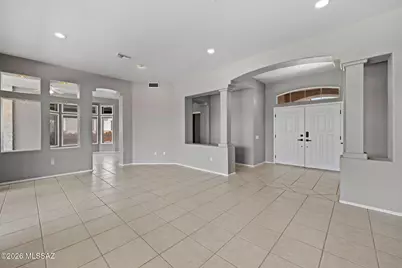1900 E Singing Bow Way, Oro Valley, AZ 85755 - Photo 8