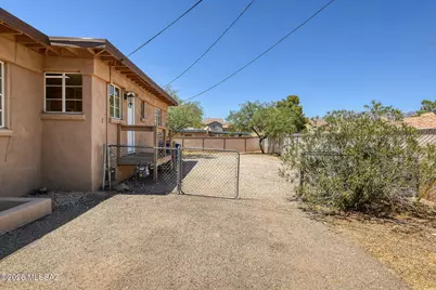 1009 E Halcyon Road, Tucson, AZ 85719 - Photo 10