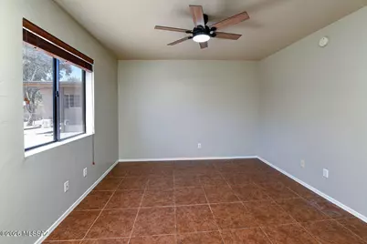 1013 E Halcyon Road, Tucson, AZ 85719 - Photo 8