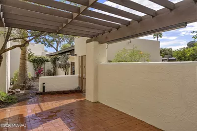 7125 E Onda Circle, Tucson, AZ 85715 - Photo 6