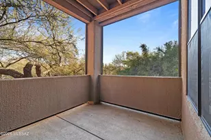 6655 N Canyon Crest Dr, Tucson, AZ 85750 - Photo 22