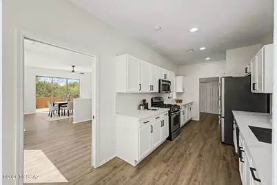13792 E Langtry Lane, Tucson, AZ 85747 - Photo 18