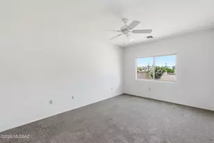 996 W VÃ­a De La Fonda, Green Valley, AZ 85614 - Photo 12
