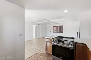 5051 N Sabino Canyon Rd, Tucson, AZ 85750 - Photo 14