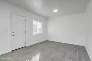206 W 44th St, Tucson, AZ 85713 - Photo 8
