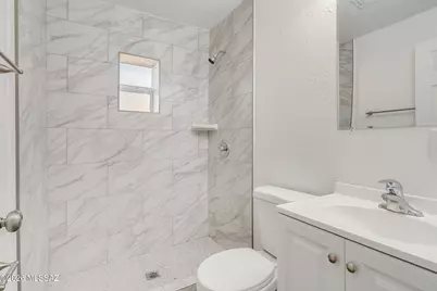 206 W 44th Street, Tucson, AZ 85713 - Photo 2