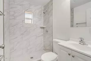 206 W 44th St, Tucson, AZ 85713 - Photo 2