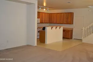 5785 E Bellow Ln, Tucson, AZ 85712 - Photo 6