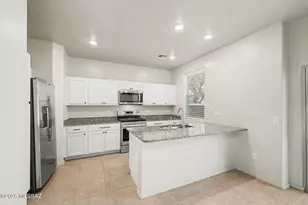 4240 E Columbus Park Pl, Tucson, AZ 85712 - Photo 12