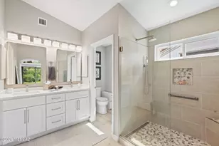 13957 N Trade Winds Way, Oro Valley, AZ 85755 - Photo 20
