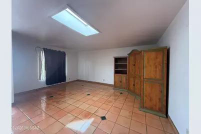 2164 S Calle Polar, Tucson, AZ 85710 - Photo 4