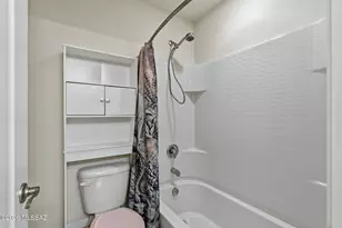 8247 W Razorbill Dr, Tucson, AZ 85757 - Photo 30