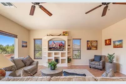 13196 N Silver Cholla Place, Marana, AZ 85658 - Photo 8